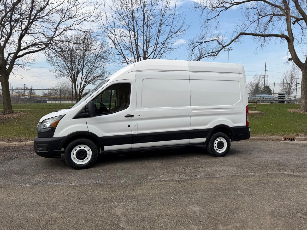 Ford Transit 250 Van High Roof w/Sliding Pass. 148-in. WB 2021