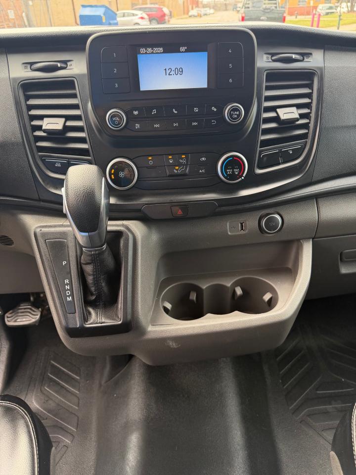 Ford Transit 250 Van High Roof w/Sliding Pass. 148-in. WB 2021