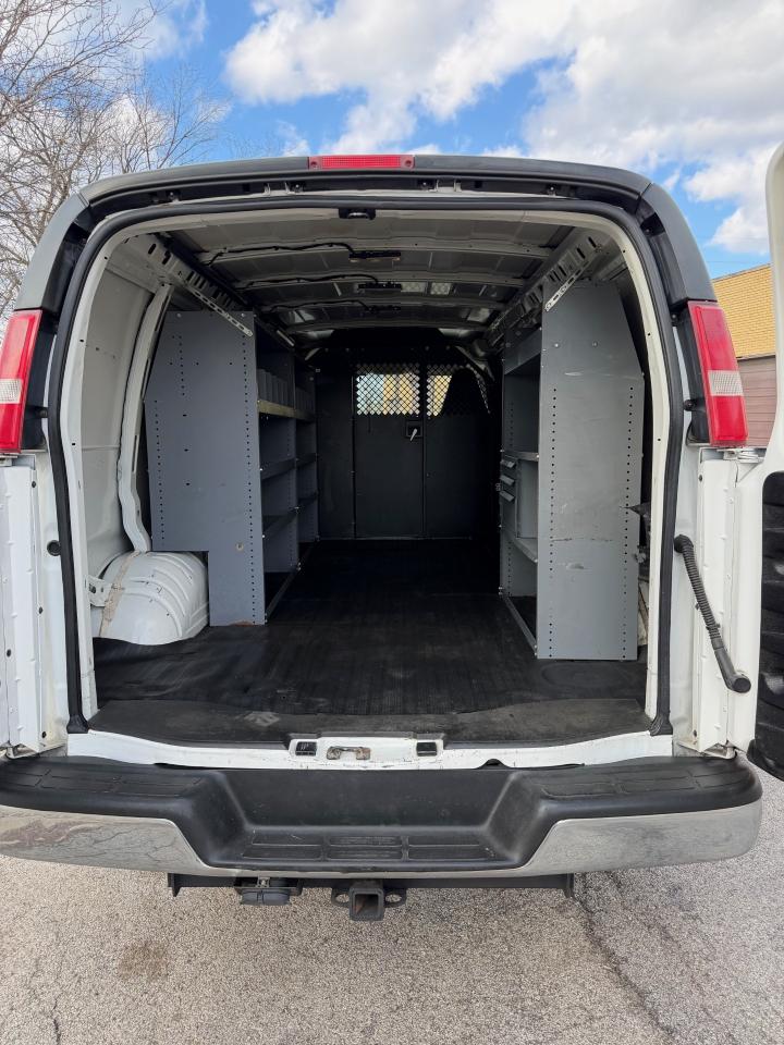 GMC Savana G2500 Extended Cargo 2017