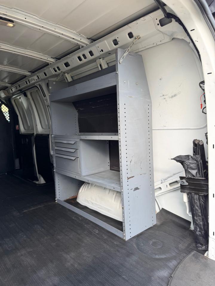 GMC Savana G2500 Extended Cargo 2017