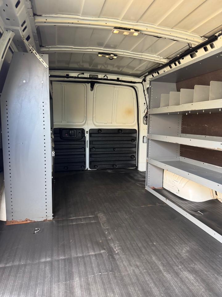 GMC Savana G2500 Extended Cargo 2017