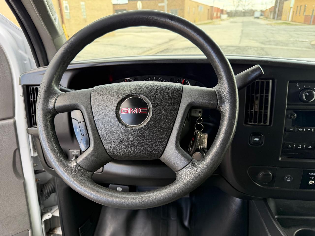 GMC Savana G2500 Extended Cargo 2017