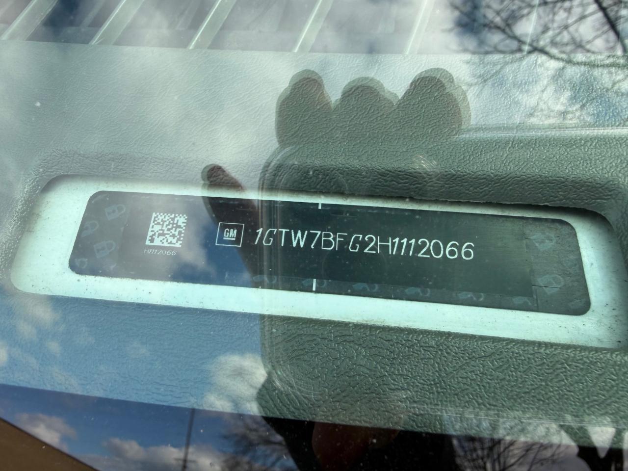 GMC Savana G2500 Extended Cargo 2017