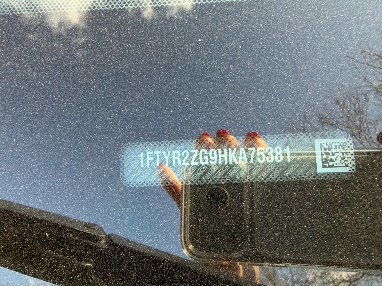 Ford Transit 250 Van Low Roof 60/40 Pass. 148-in. WB 2017