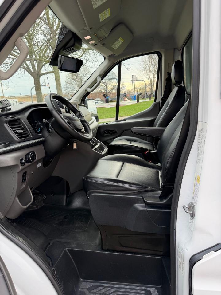Ford Transit  2021