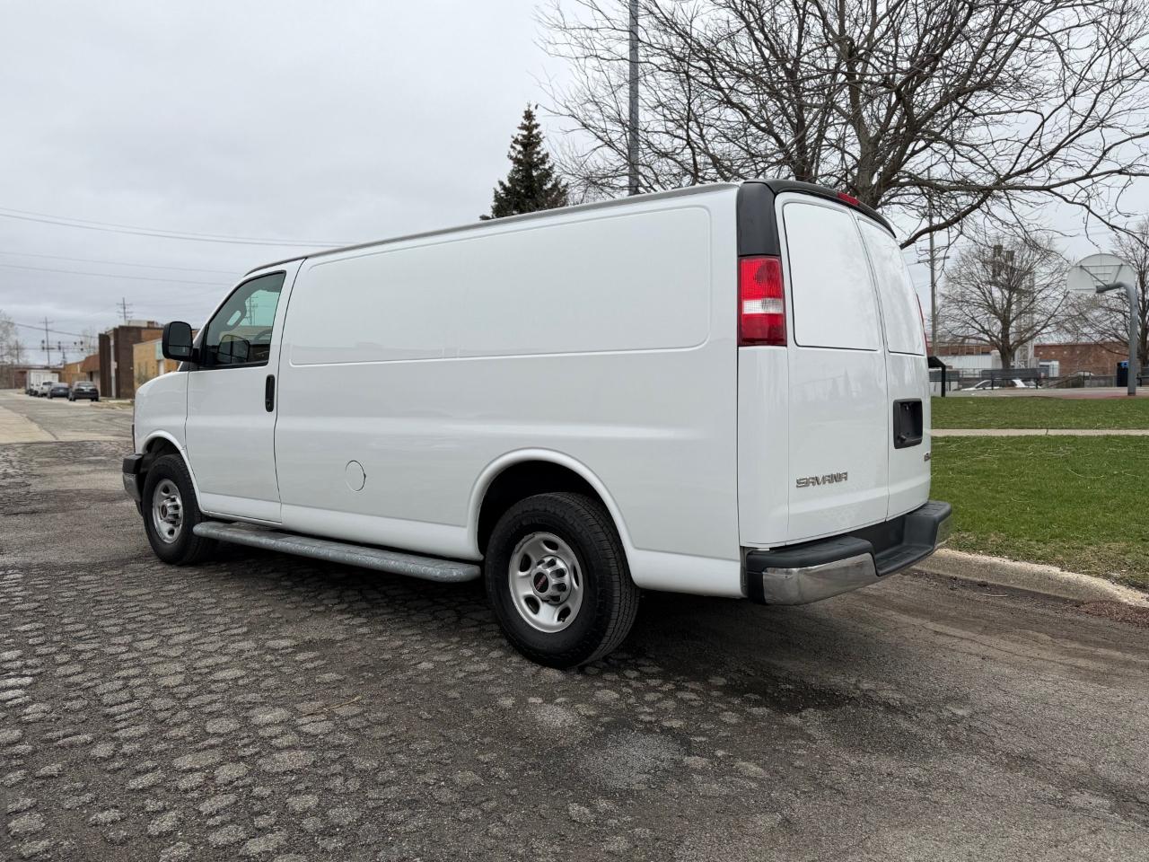 GMC Savana G2500 Cargo 2020