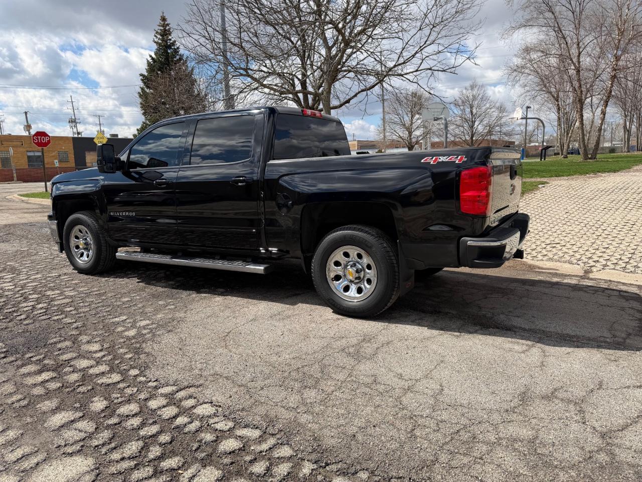 Chevrolet Silverado 1500 LT Crew Cab 4WD 2015