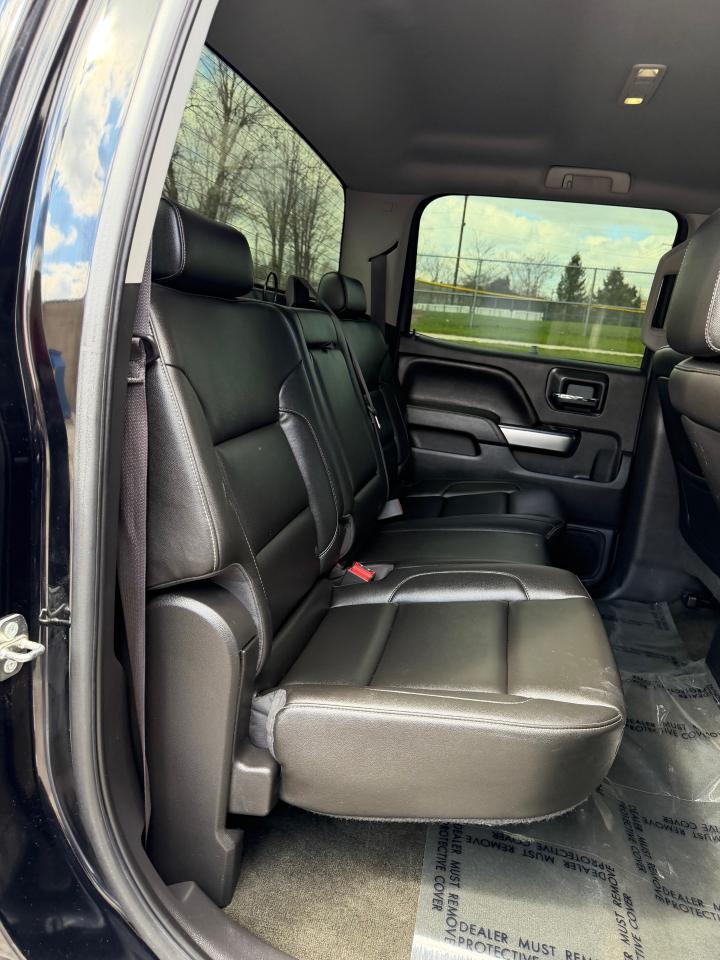 Chevrolet Silverado 1500 LT Crew Cab 4WD 2015