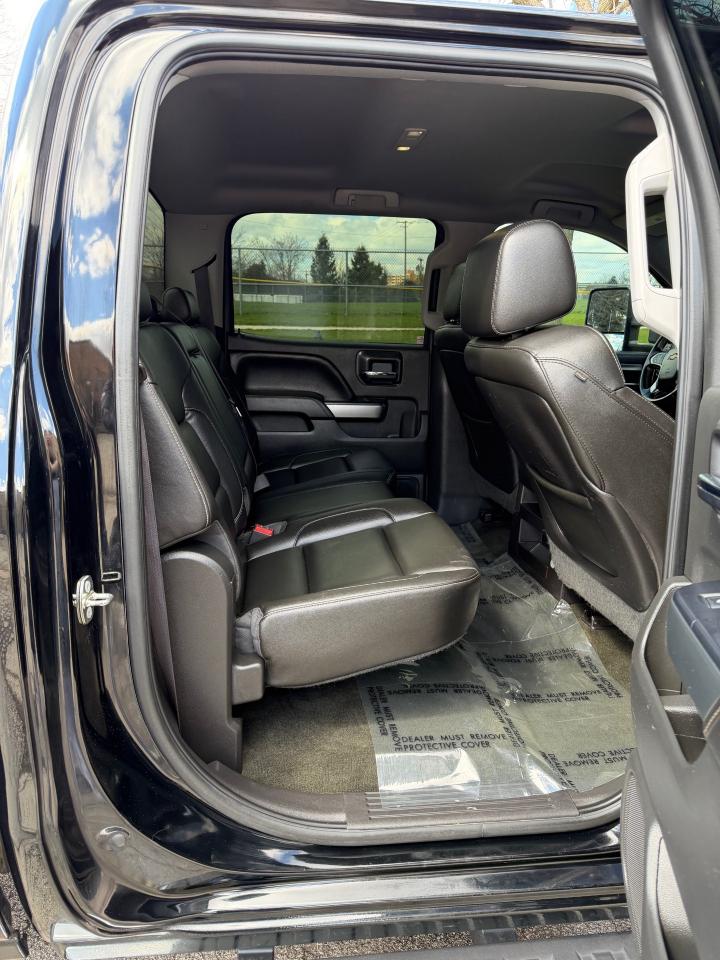 Chevrolet Silverado 1500 LT Crew Cab 4WD 2015