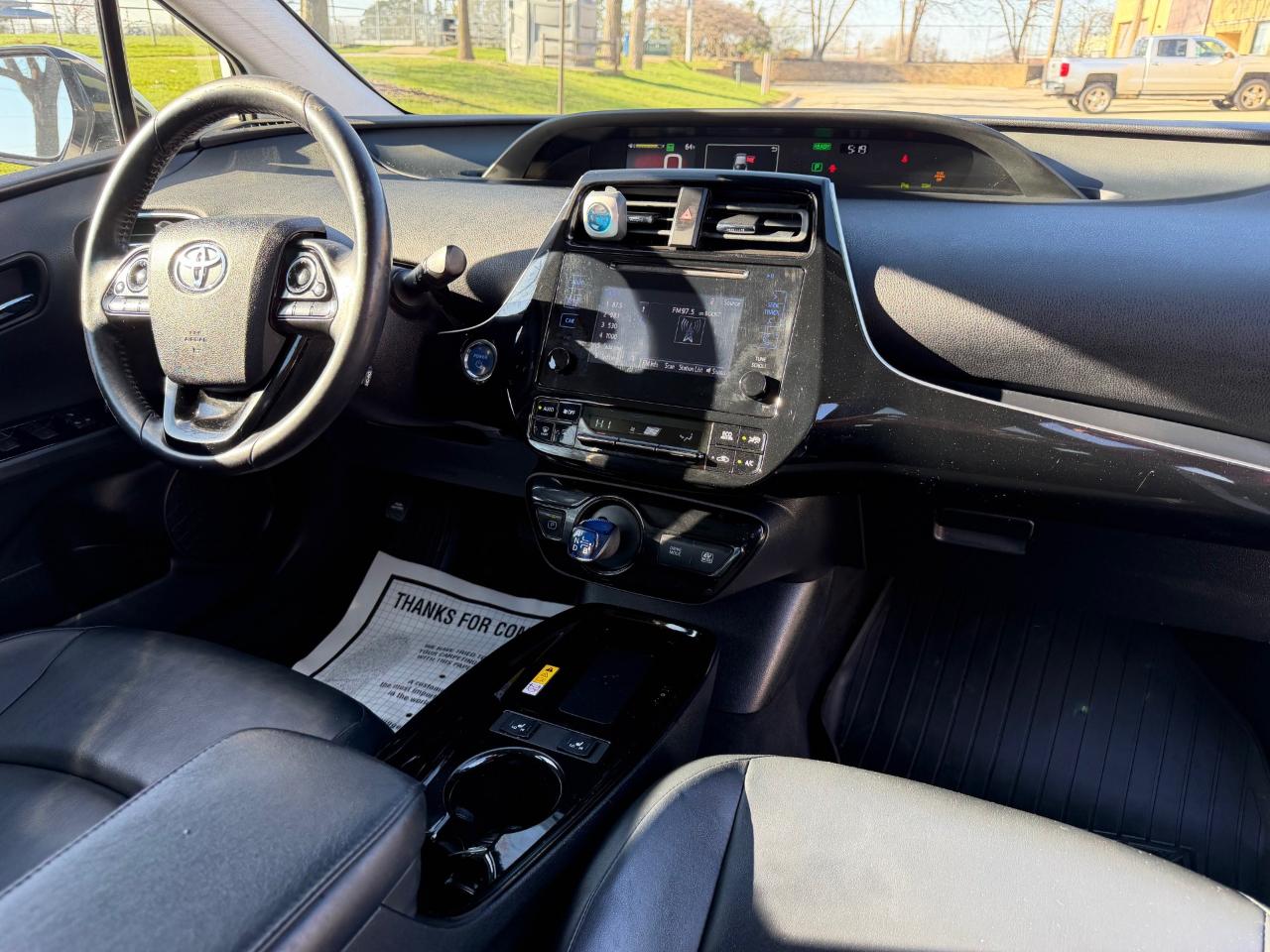 Toyota Prius XLE 2019