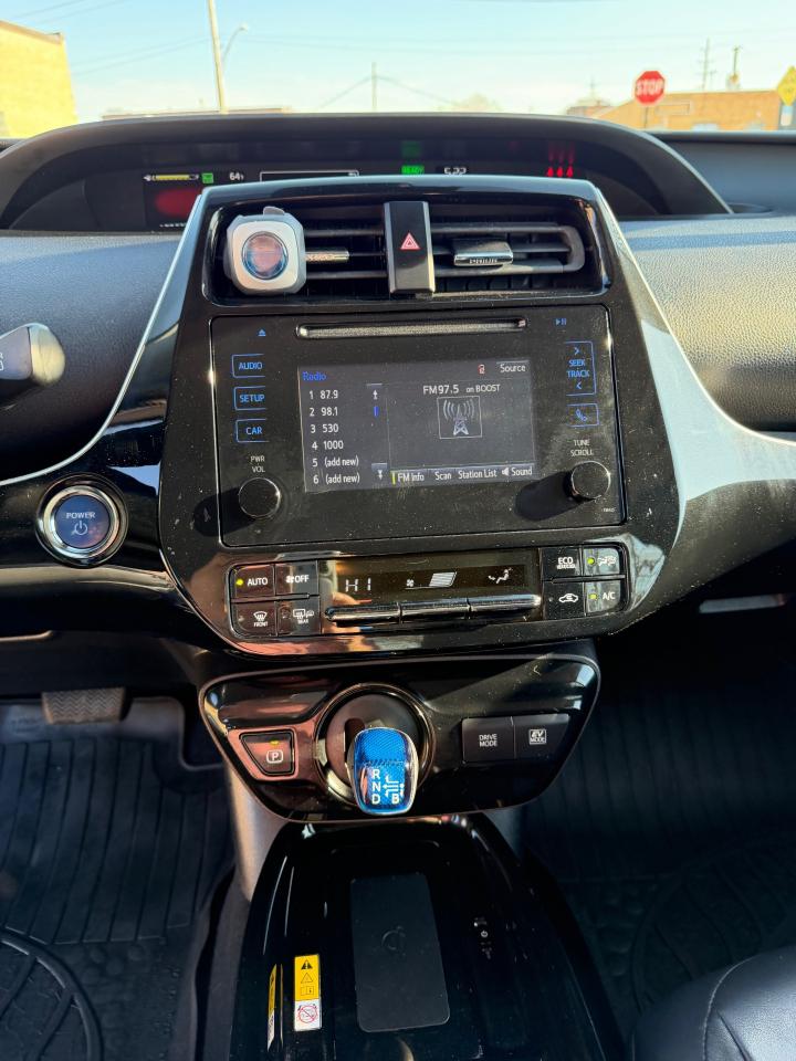 Toyota Prius XLE 2019