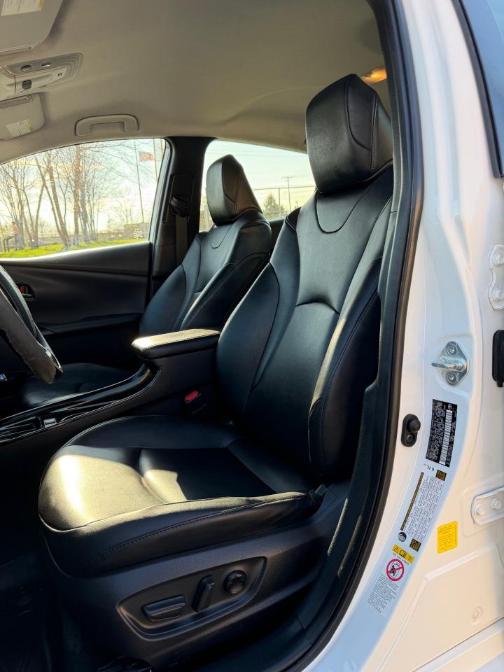 Toyota Prius XLE 2019