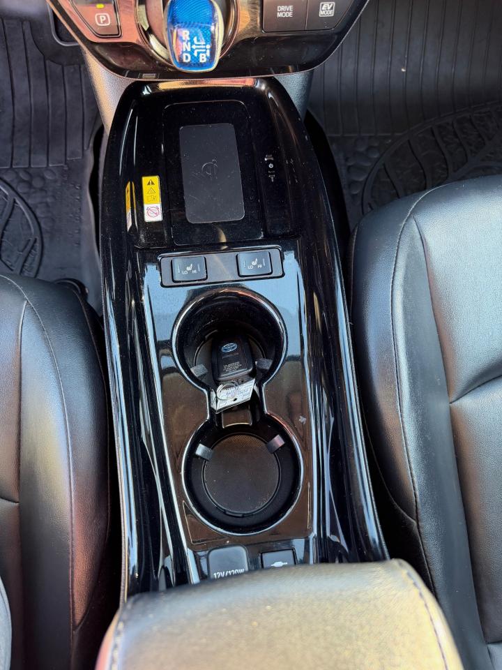 Toyota Prius XLE 2019