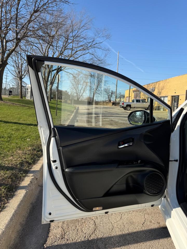 Toyota Prius XLE 2019