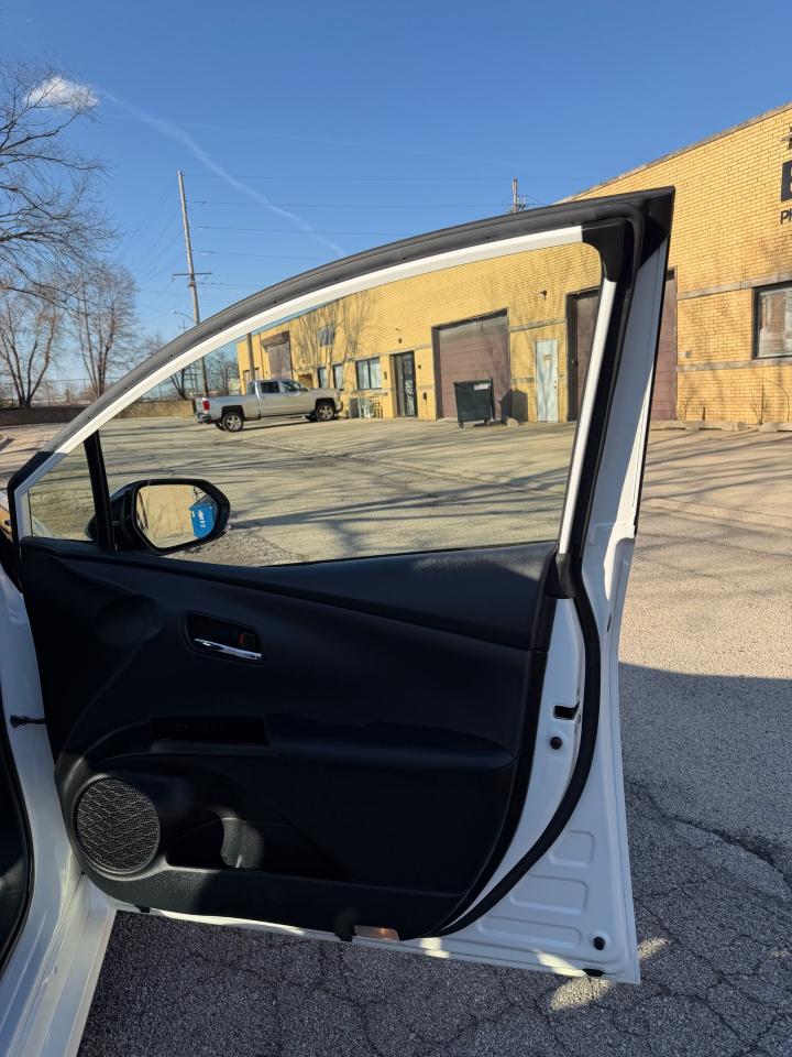 Toyota Prius XLE 2019