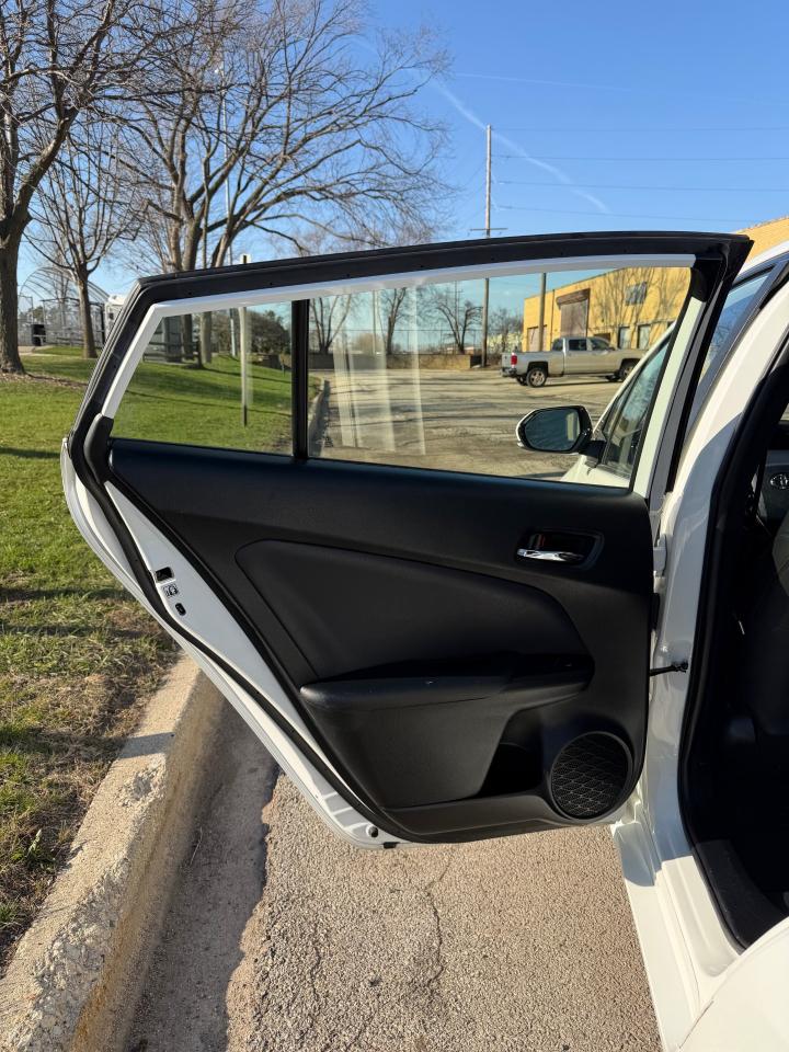 Toyota Prius XLE 2019