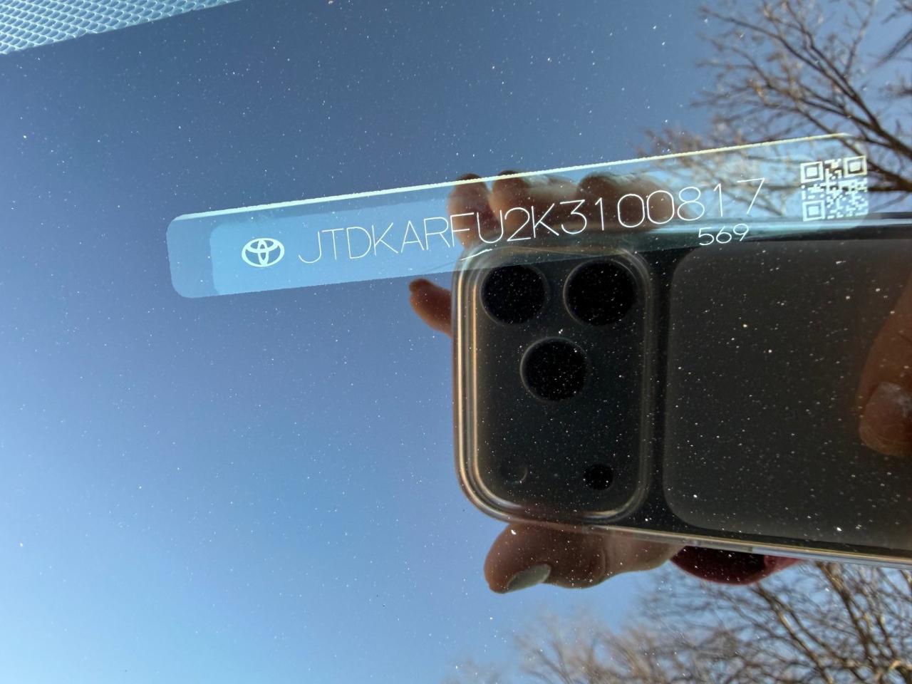 Toyota Prius XLE 2019