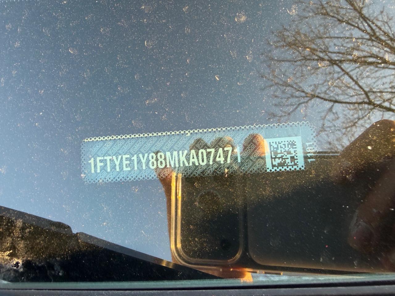 Ford Transit 150 Van Low Roof w/Sliding Pass. 148-in. WB 2021