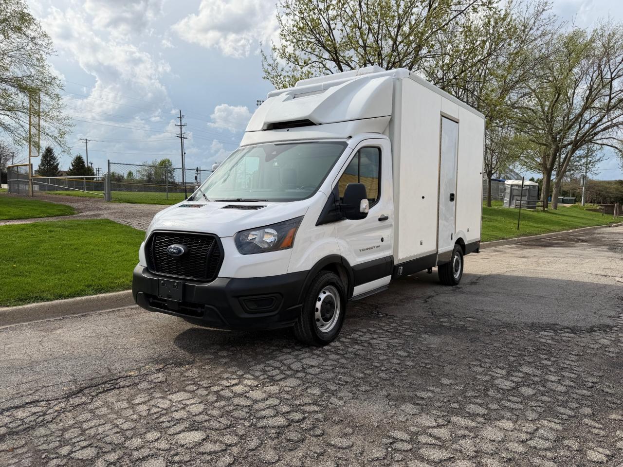 2022 Ford Transit 350 Chassis Cab Refrigeration Units