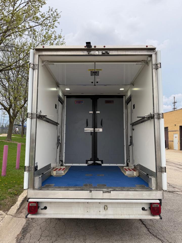 Ford Transit  2021
