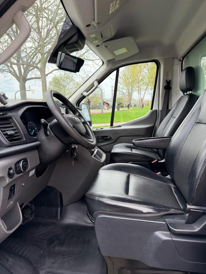 Ford Transit  2021