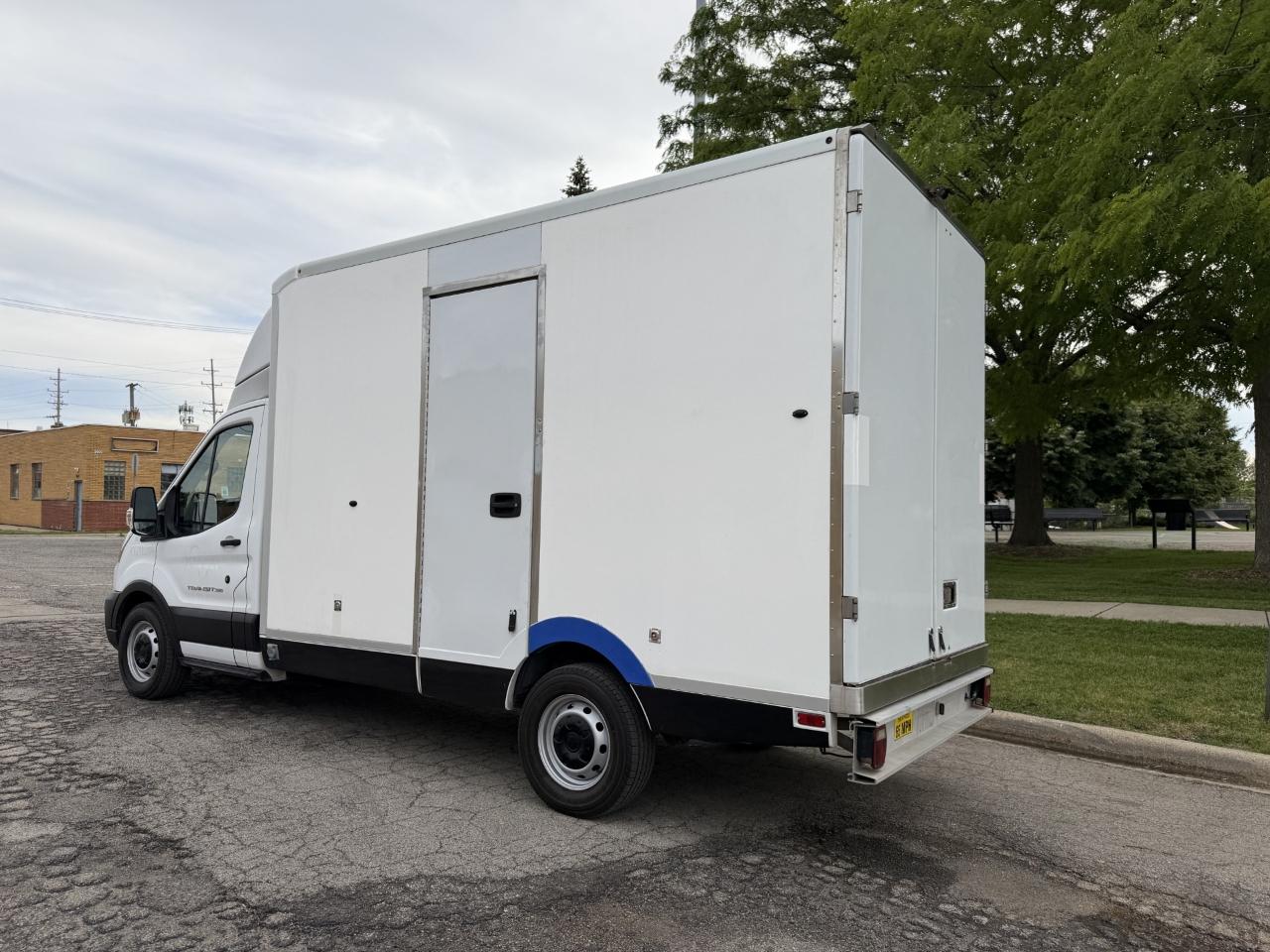 Ford Transit  2021