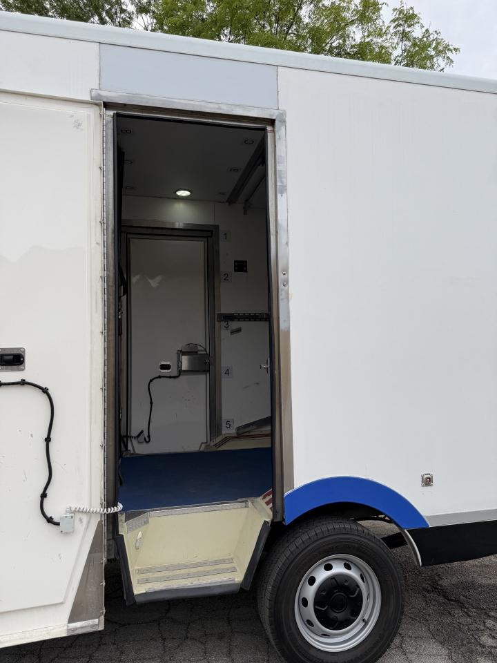 Ford Transit  2021