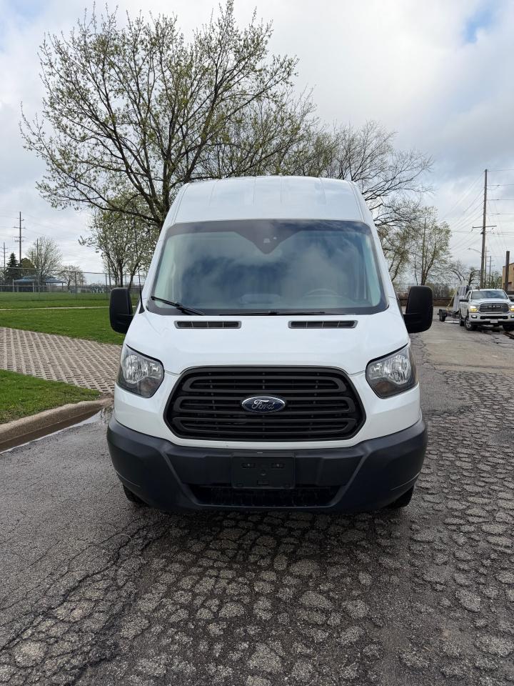 Ford Transit 250 Van High Roof w/Sliding Pass. 148-in. WB 2018