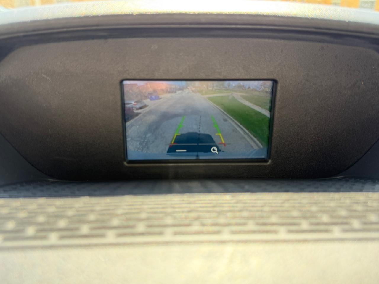 Ford Transit 250 Van Med. Roof w/Sliding Pass. 148-in. WB 2019