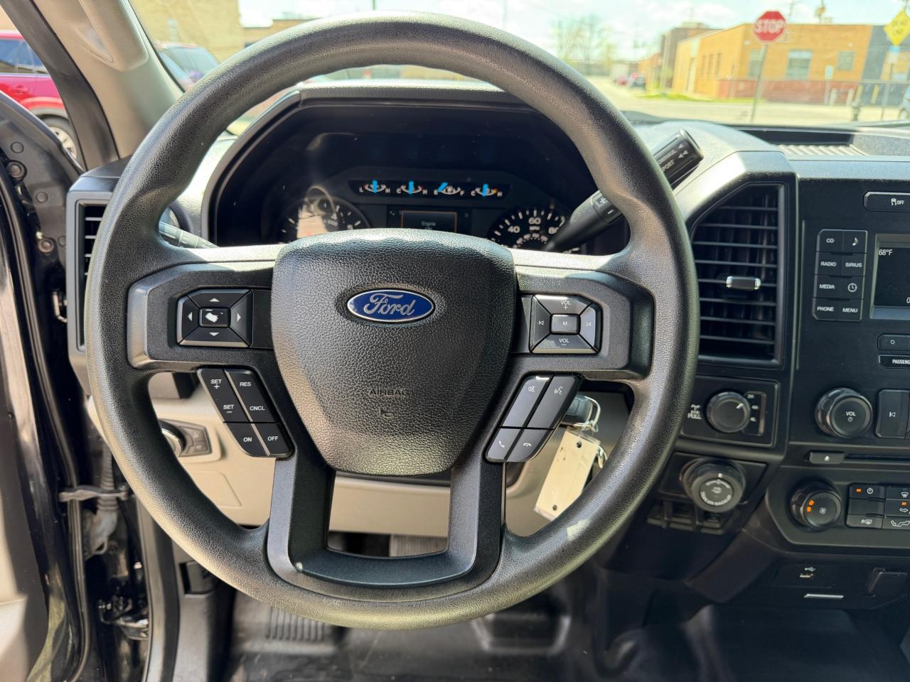 Ford F-150 XL SuperCab 6.5-ft. Bed 4WD 2016