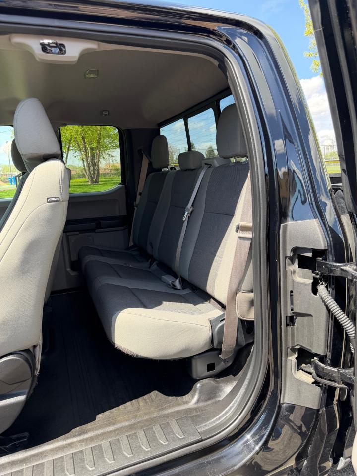 Ford F-150 XL SuperCab 6.5-ft. Bed 4WD 2016