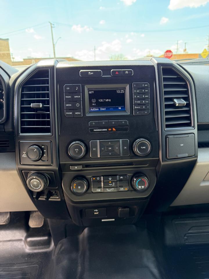 Ford F-150 XL SuperCab 6.5-ft. Bed 4WD 2016