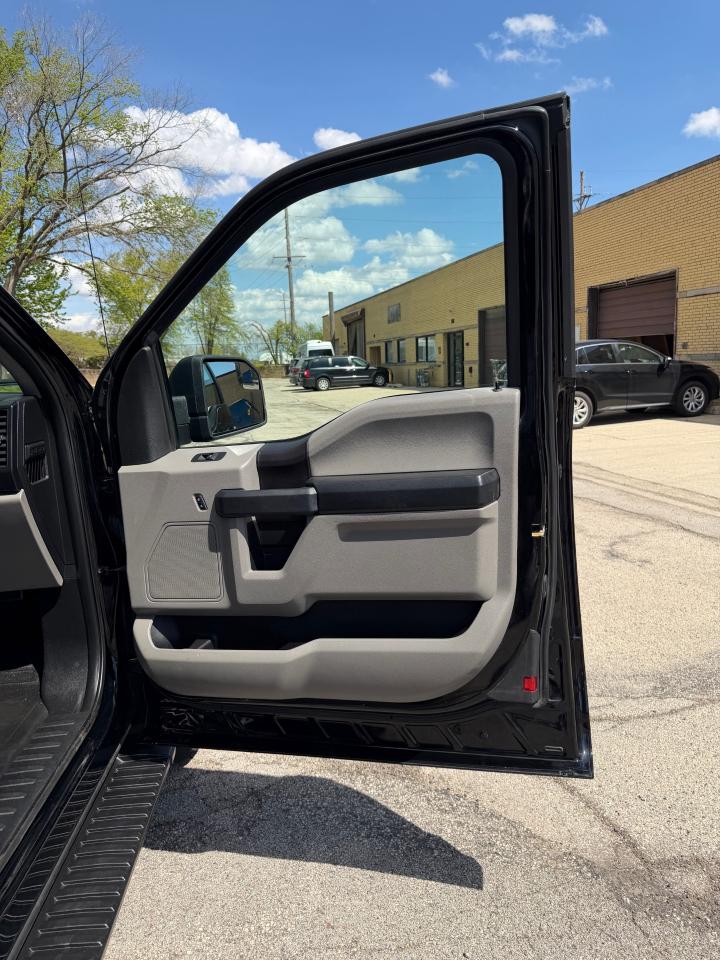 Ford F-150 XL SuperCab 6.5-ft. Bed 4WD 2016