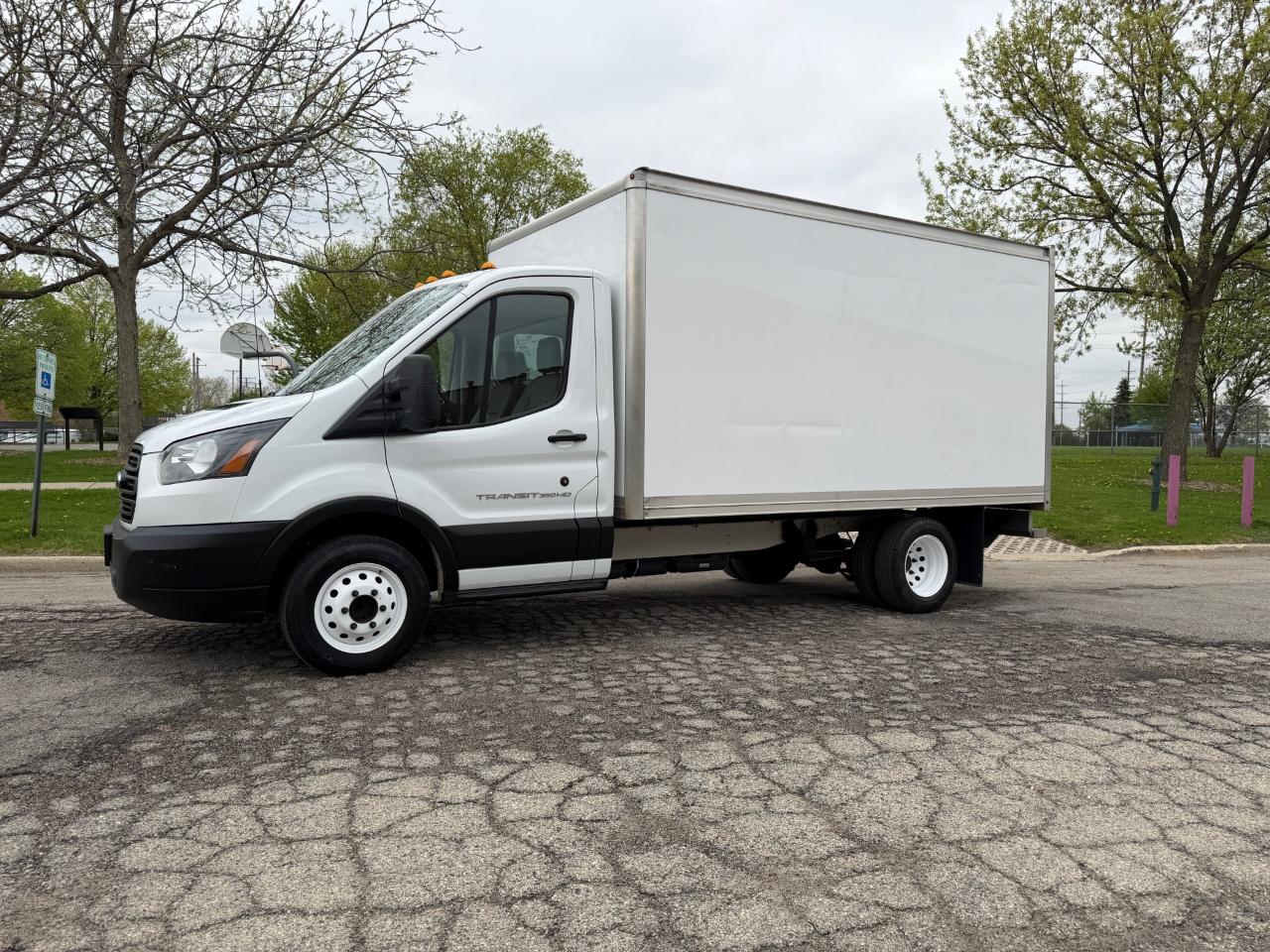 Ford Transit T-350 HD DRW 2019