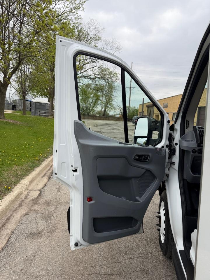 Ford Transit T-350 HD DRW 2019