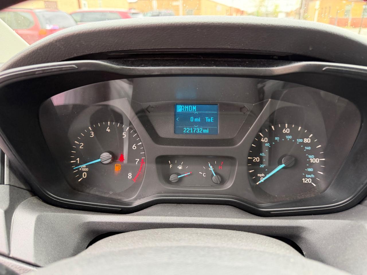 Ford Transit 150 Van Med. Roof w/Sliding Pass. 148-in. WB 2015