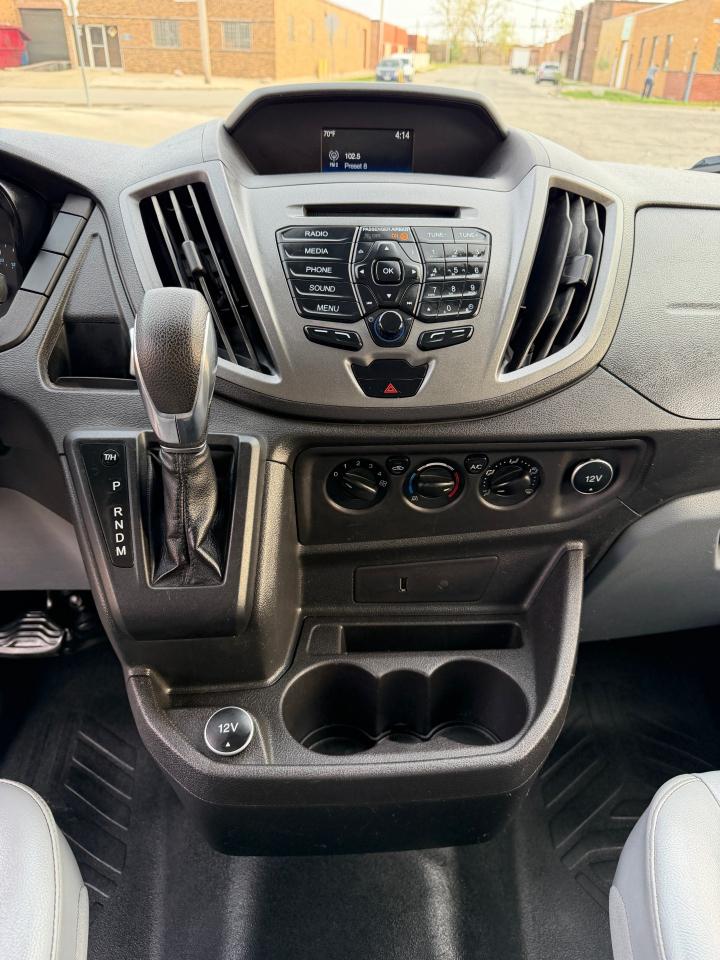 Ford Transit T-350 HD DRW 2018