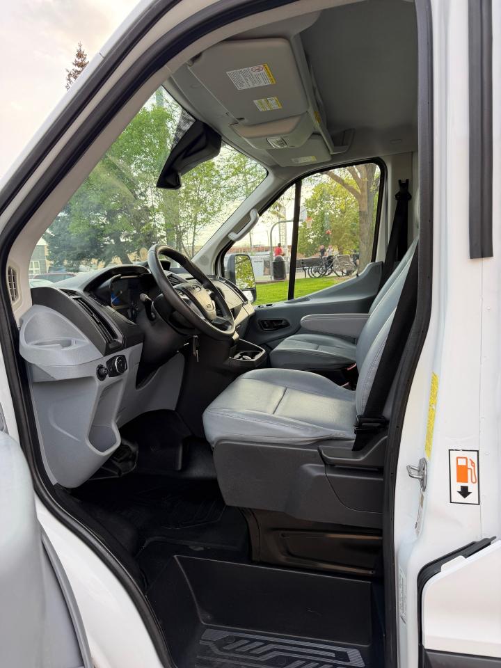 Ford Transit T-350 HD DRW 2018