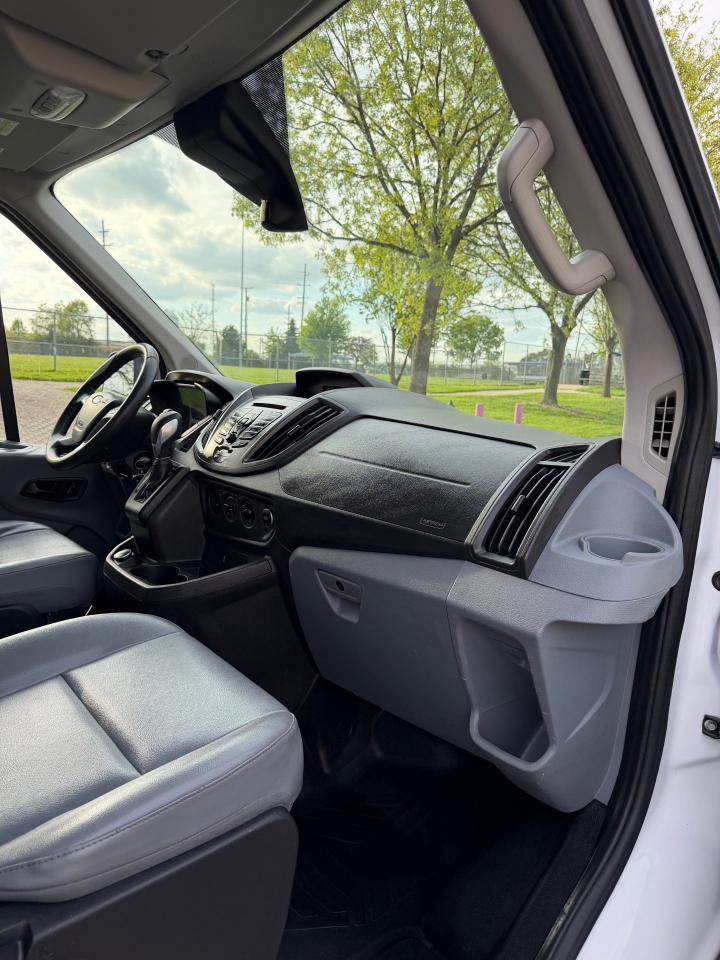 Ford Transit T-350 HD DRW 2018