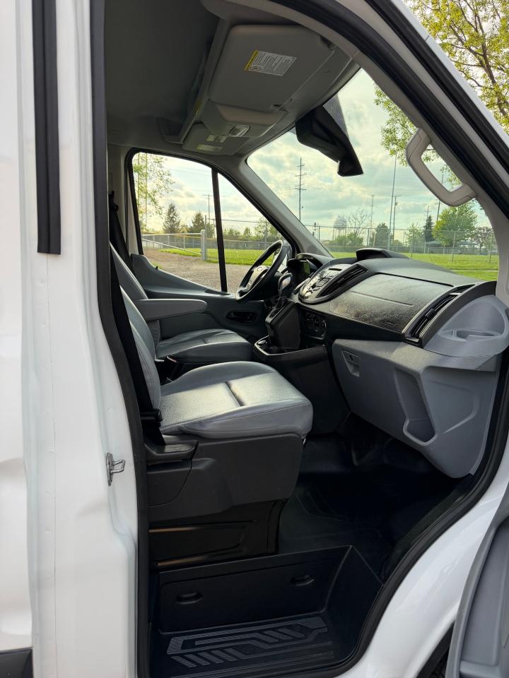 Ford Transit T-350 HD DRW 2018