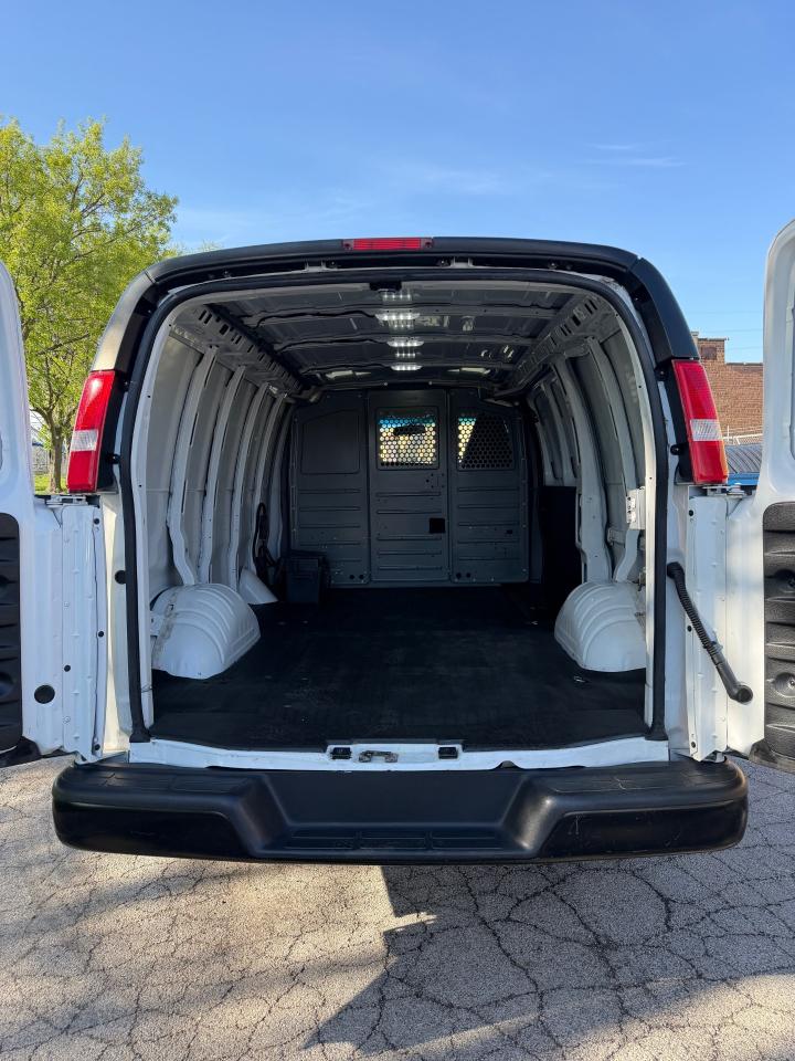 Chevrolet Express 2500 Cargo 2021