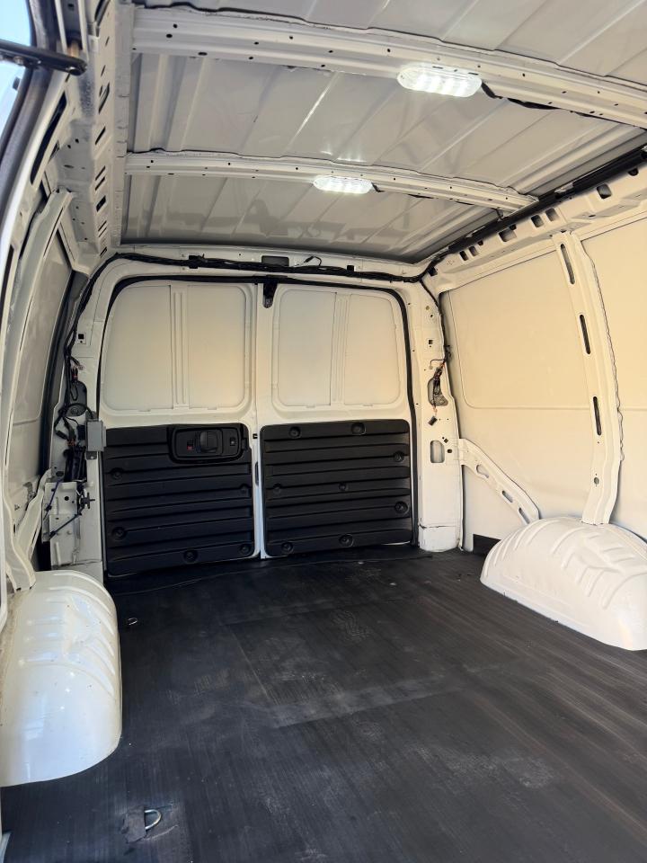 Chevrolet Express 2500 Cargo 2021