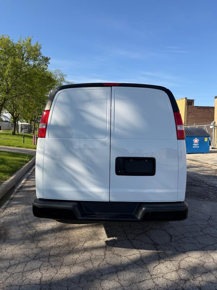 Chevrolet Express 2500 Cargo 2021