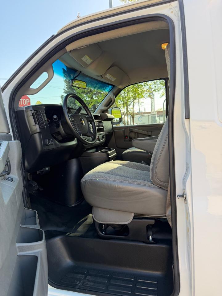 Chevrolet Express 2500 Cargo 2021