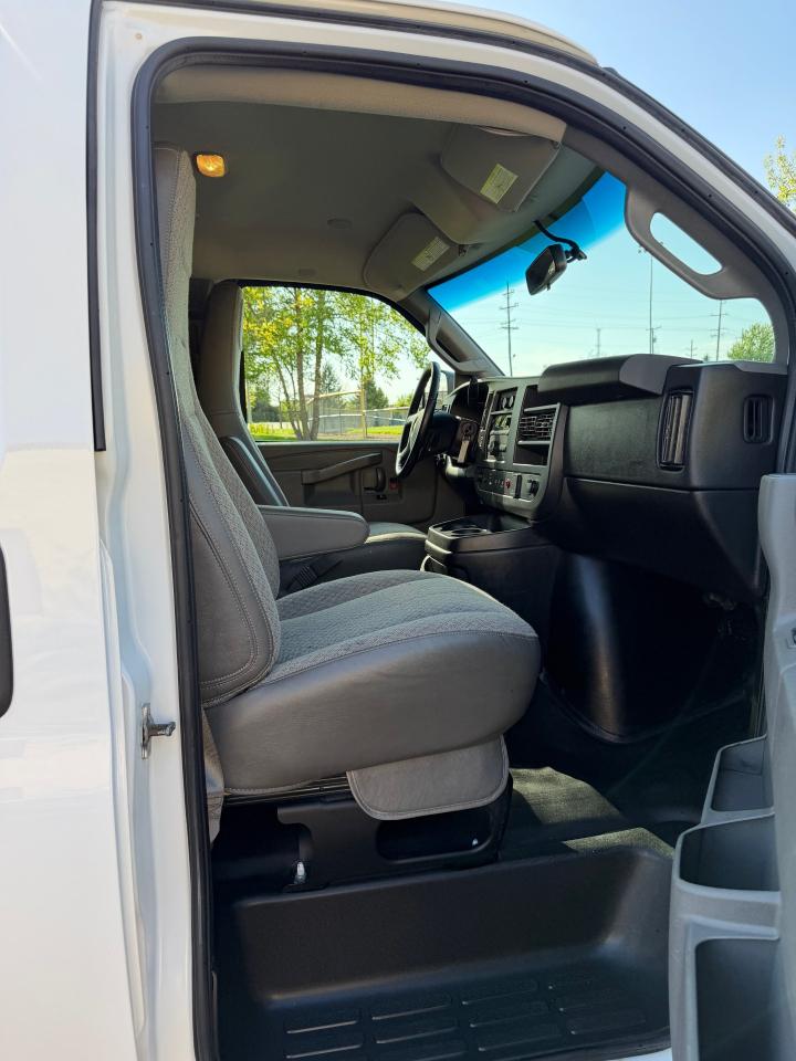 Chevrolet Express 2500 Cargo 2021