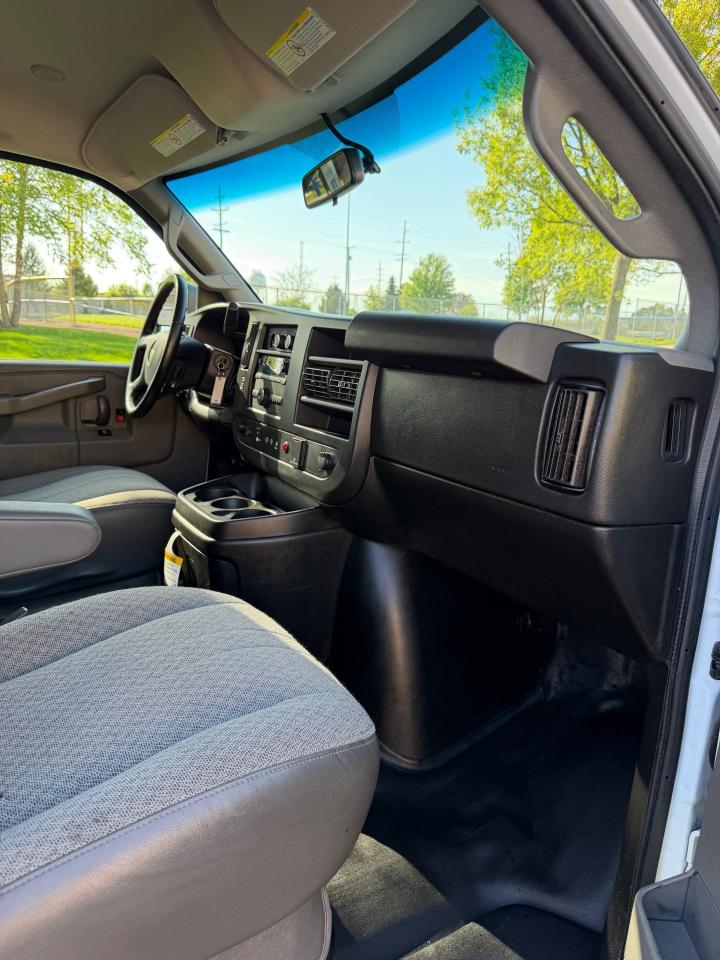 Chevrolet Express 2500 Cargo 2021