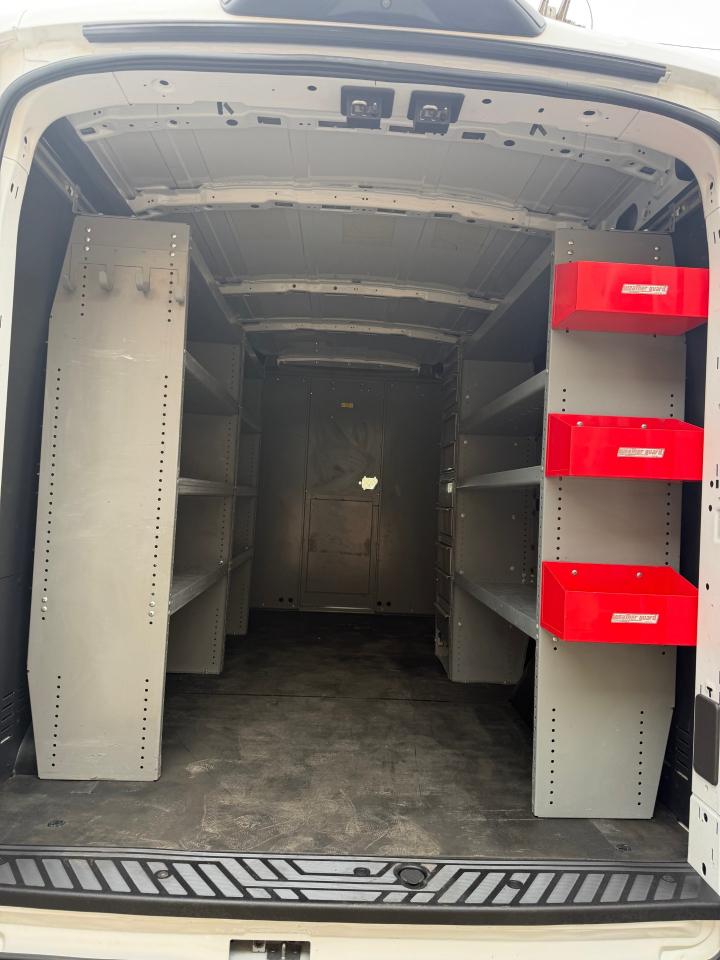 Ford Transit 350 Van Med. Roof w/Sliding Pass. 148-in. WB 2019