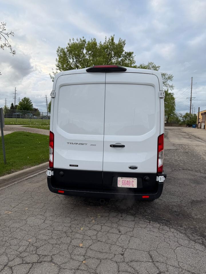 Ford Transit 350 Van Med. Roof w/Sliding Pass. 148-in. WB 2019