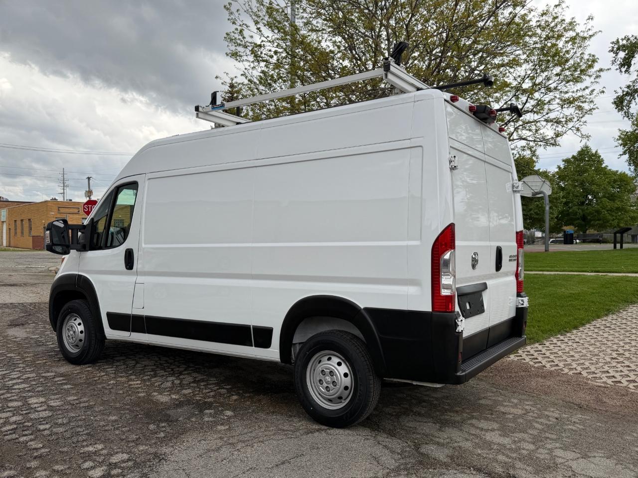 RAM Promaster 1500 High Roof 136-in. WB 2023