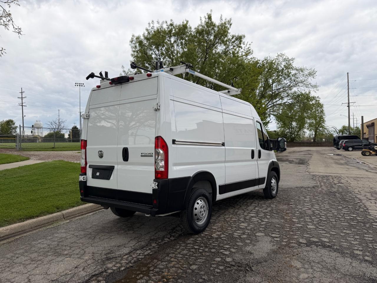 RAM Promaster 1500 High Roof 136-in. WB 2023